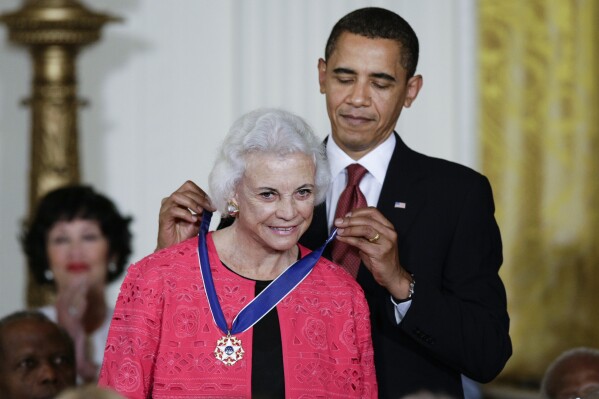 Name the first woman judge of supreme court shop